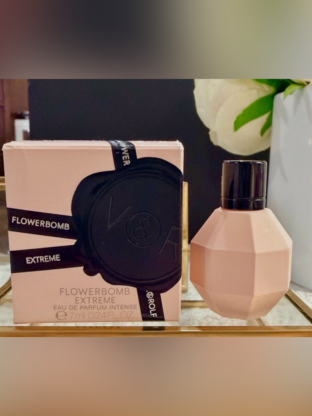 Viktor & Rolf Flowerbomb Extreme Eau de Parfum - 7 ml dabber - NIB - Picture 2 of 5